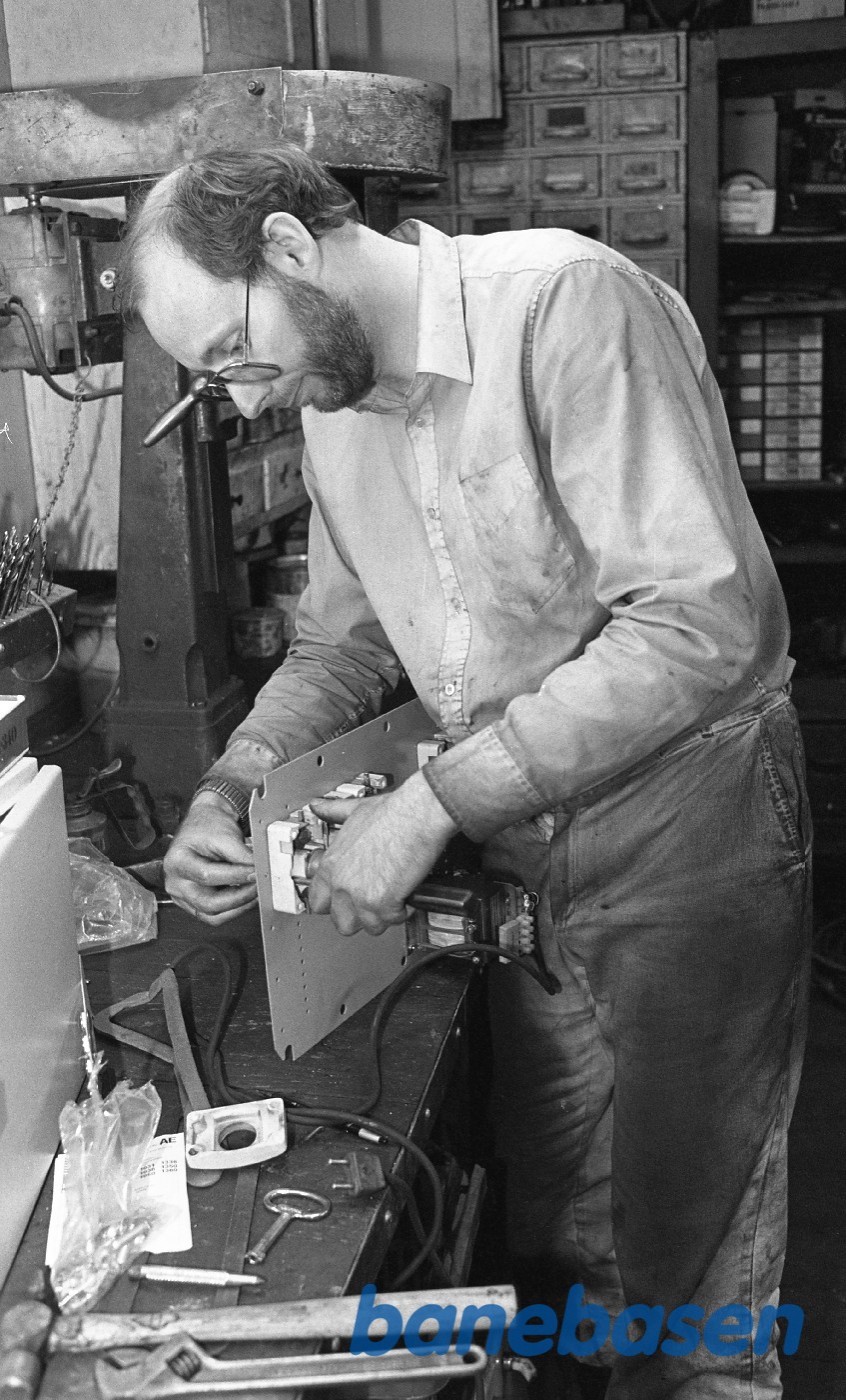 El-arbejde i Rungsted af Erik Cletus El-arbejde i Rungsted af Erik Cletus