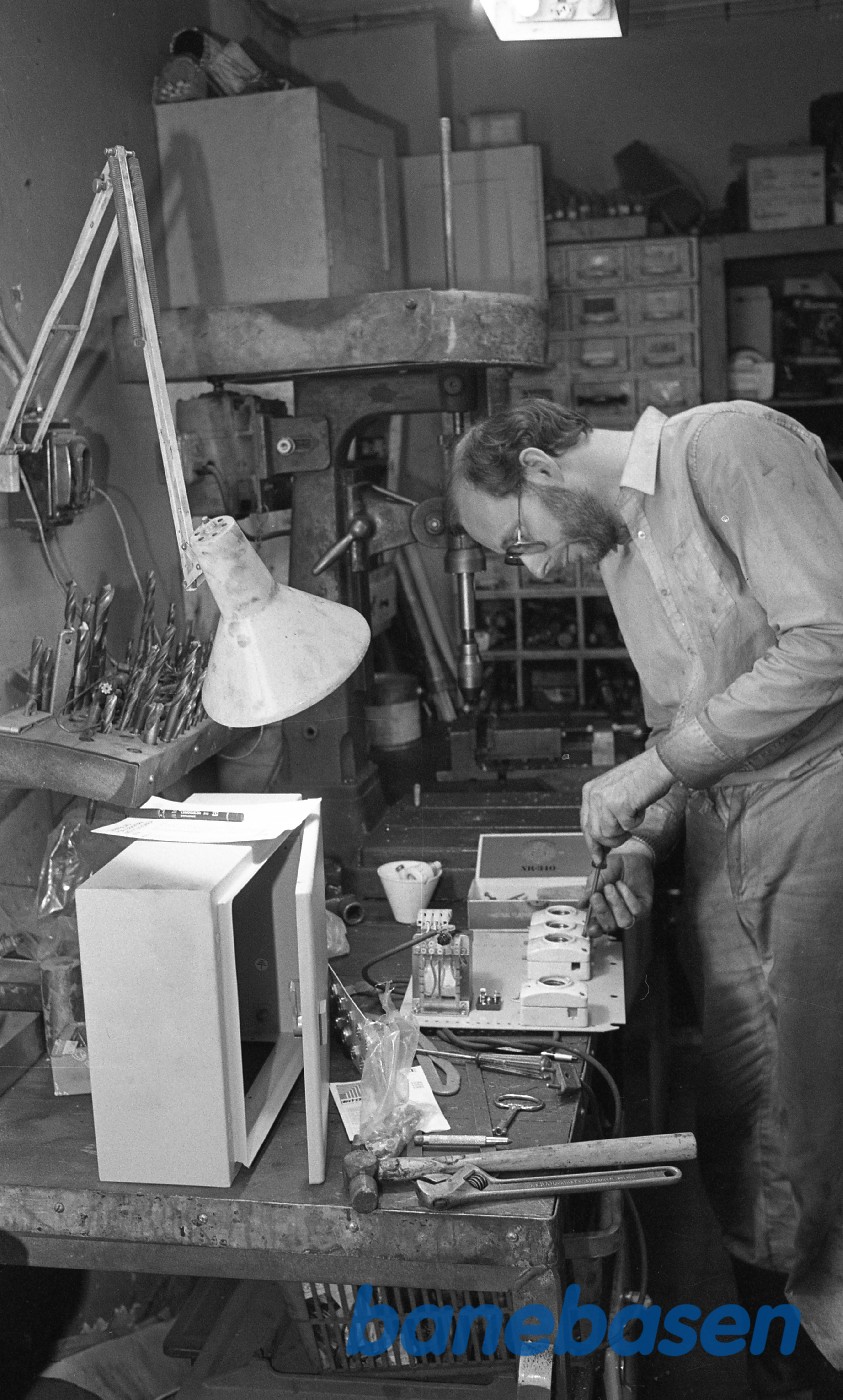 El-arbejde i Rungsted af Erik Cletus El-arbejde i Rungsted af Erik Cletus