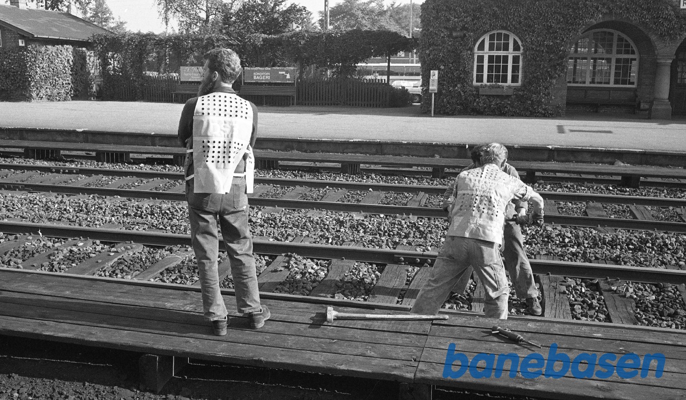 Tre mand fra Produktion laver sporarbejde i Rungsted Tre mand fra Produktion laver sporarbejde i Rungsted