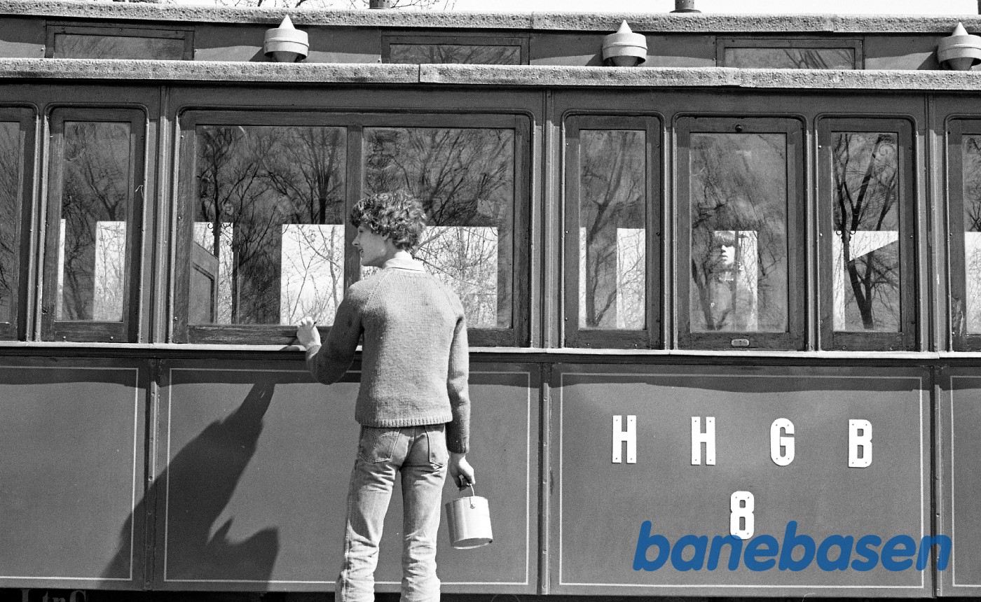 Lakering af vinduesrammer C8 i Rungsted Lakering af vinduesrammer C8 i Rungsted