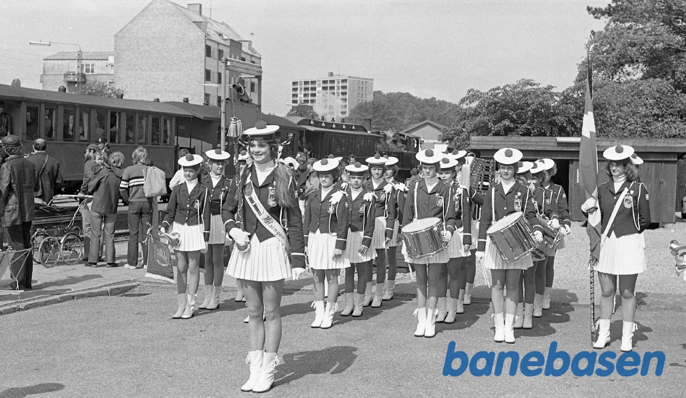 Sæsonstart på HHGB med pigegarden og de glade 90 Sæsonstart på HHGB med pigegarden og de glade 90