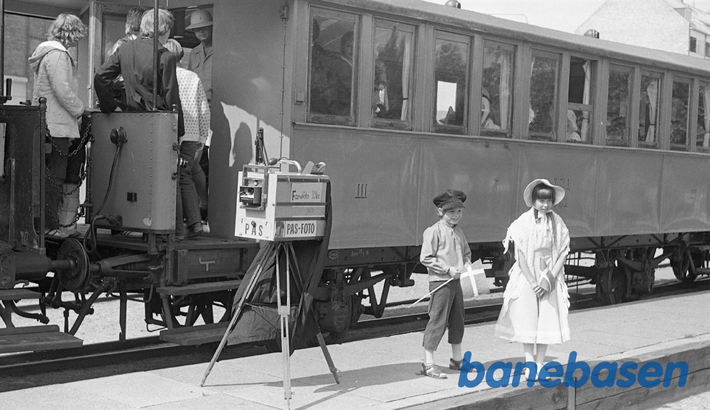 Sæsonstart på HHGB med pigegarden og de glade 90 Sæsonstart på HHGB med pigegarden og de glade 90