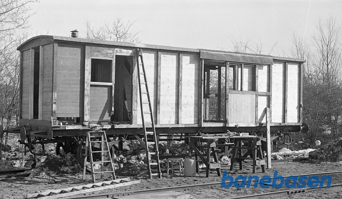 Restaurering af OHJ E 243 i Lyngby / Firskovvej Restaurering af OHJ E 243 i Lyngby / Firskovvej