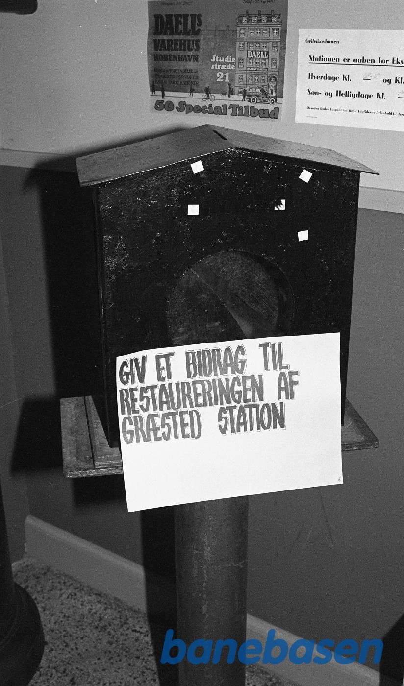 Sporskiftelanterne til indsamling af penge i Græsted Sporskiftelanterne til indsamling af penge i Græsted