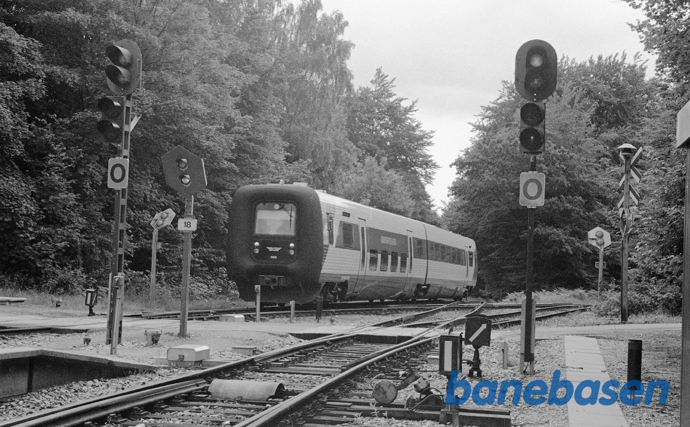 IC2 tog på Kagerup station IC2 tog på Kagerup station
