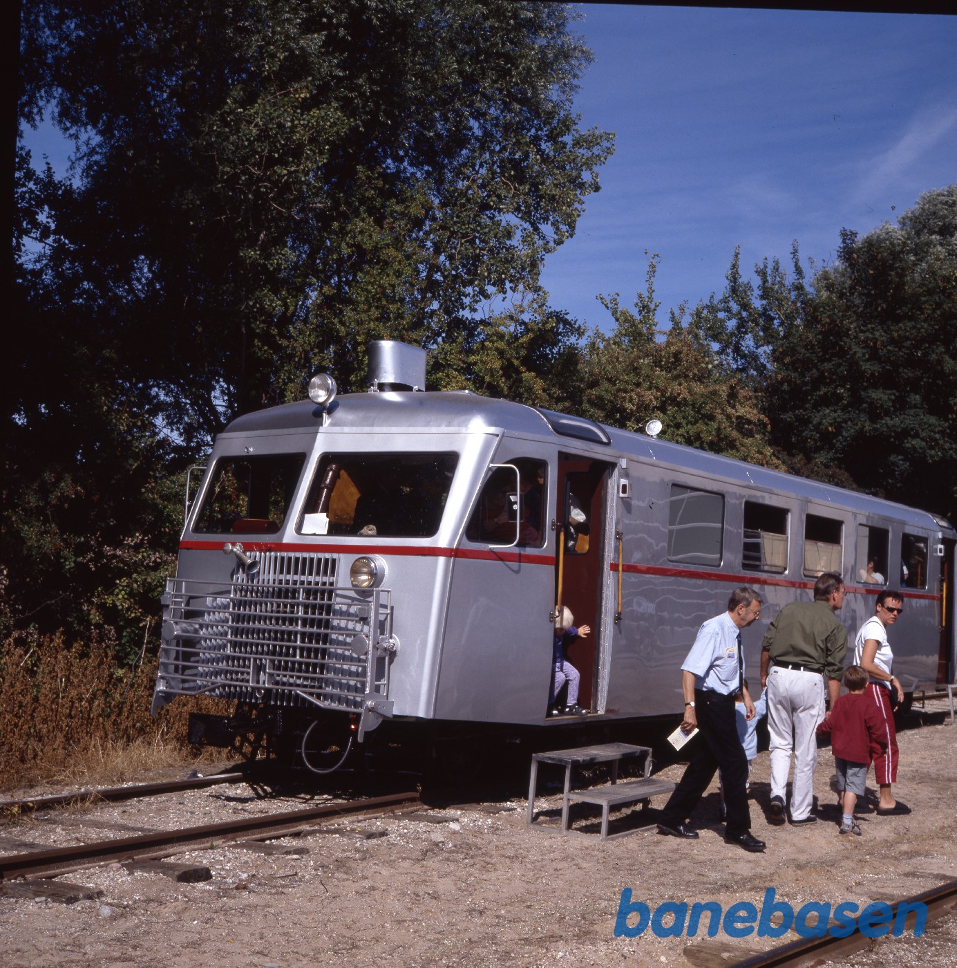 LNJ 100 år, Sm 13 nede ved værkstedet på Firskovvej hvortil den kørte pendultrafik LNJ 100 år, Sm 13 nede ved værkstedet på Firskovvej hvortil den kørte pendultrafik
