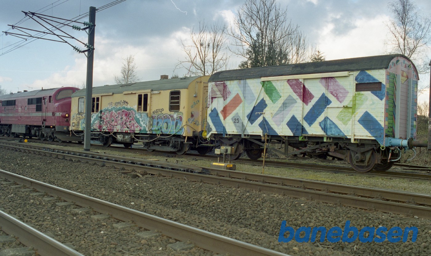 MX med graffitivogne til Rungsted MX med graffitivogne til Rungsted