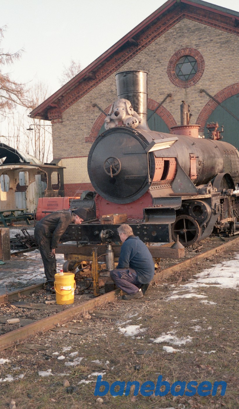 Maskinen K582 uden hjul og kedel i Rungsted Maskinen K582 uden hjul og kedel i Rungsted