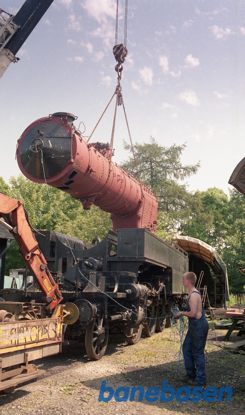 Kedlen til DSB S 740 løftes på i Rungsted Kedlen til DSB S 740 løftes på i Rungsted