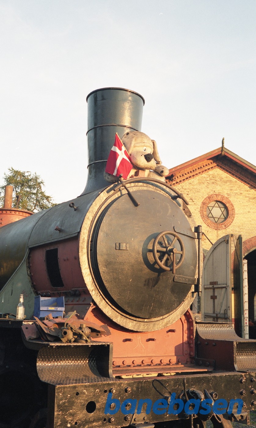 K582 under restaurering i Rungsted K582 under restaurering i Rungsted