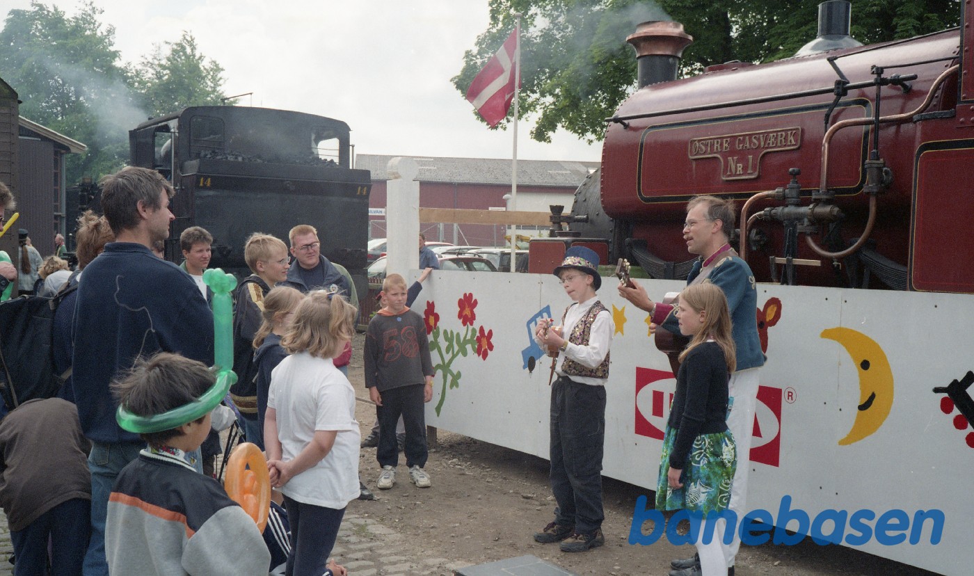 Veterantog for børn i Græsted, ØG 1 er syg og lagt i seng Veterantog for børn i Græsted, ØG 1 er syg og lagt i seng