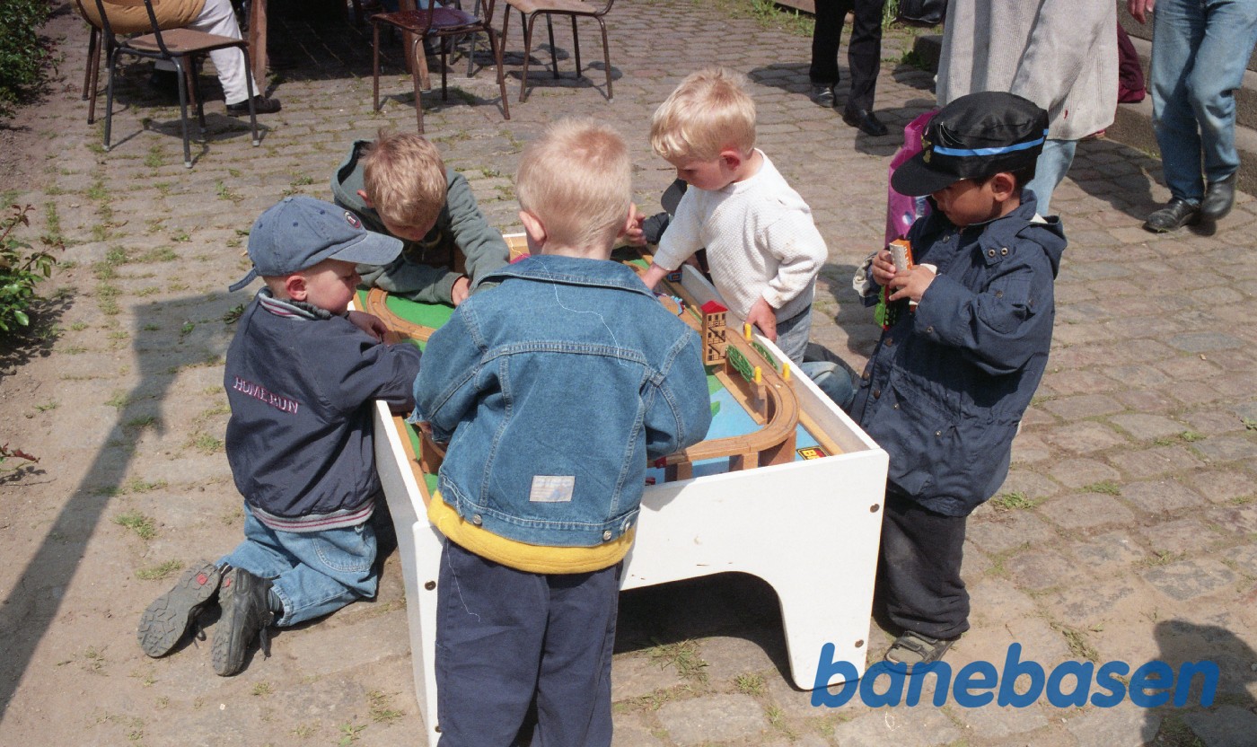 Græsted Veterantræf 2002, 50 års Marcipanbrødsjubilæum Græsted Veterantræf 2002, 50 års Marcipanbrødsjubilæum