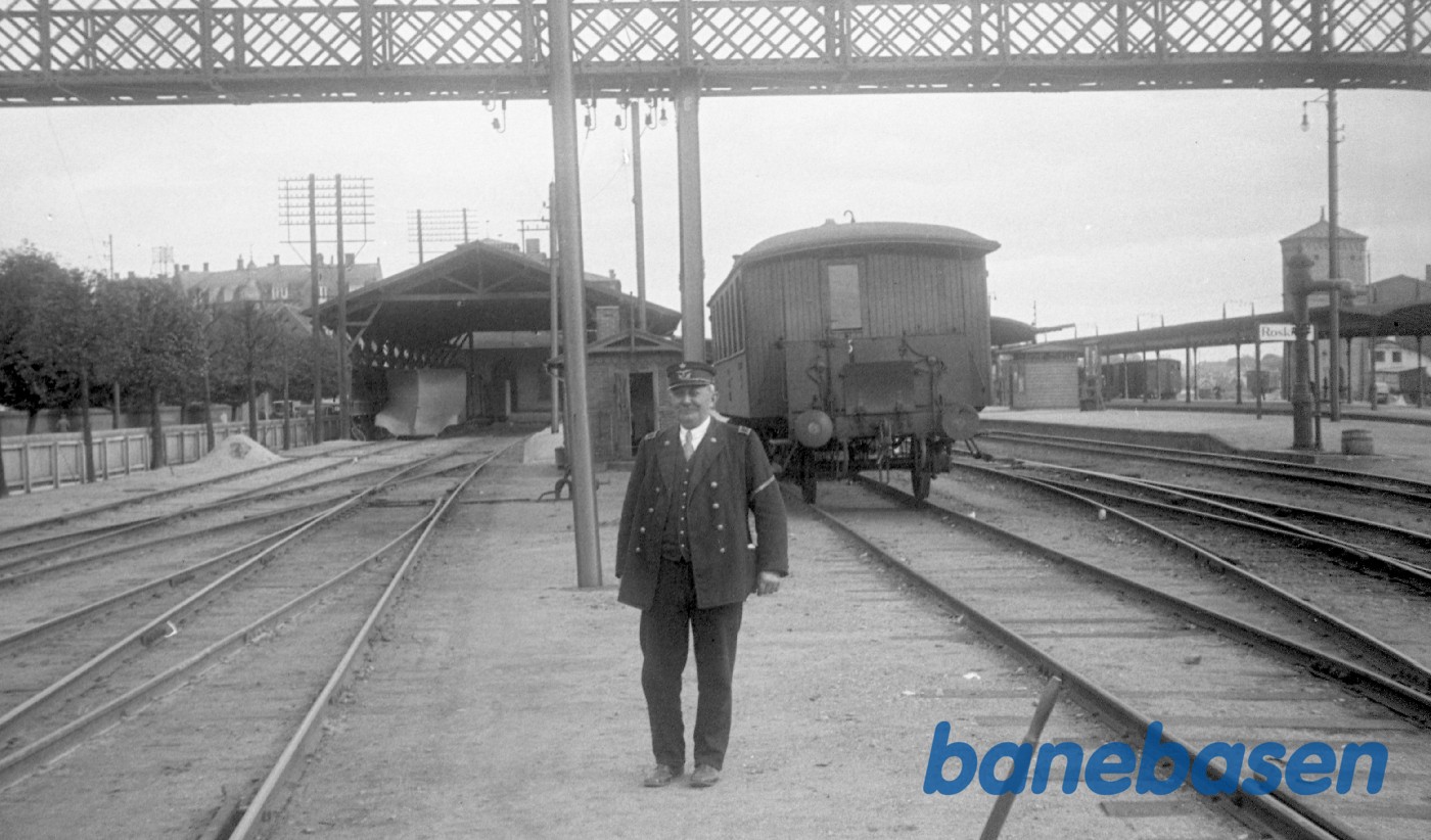 Mand på Roskilde station Mand på Roskilde station