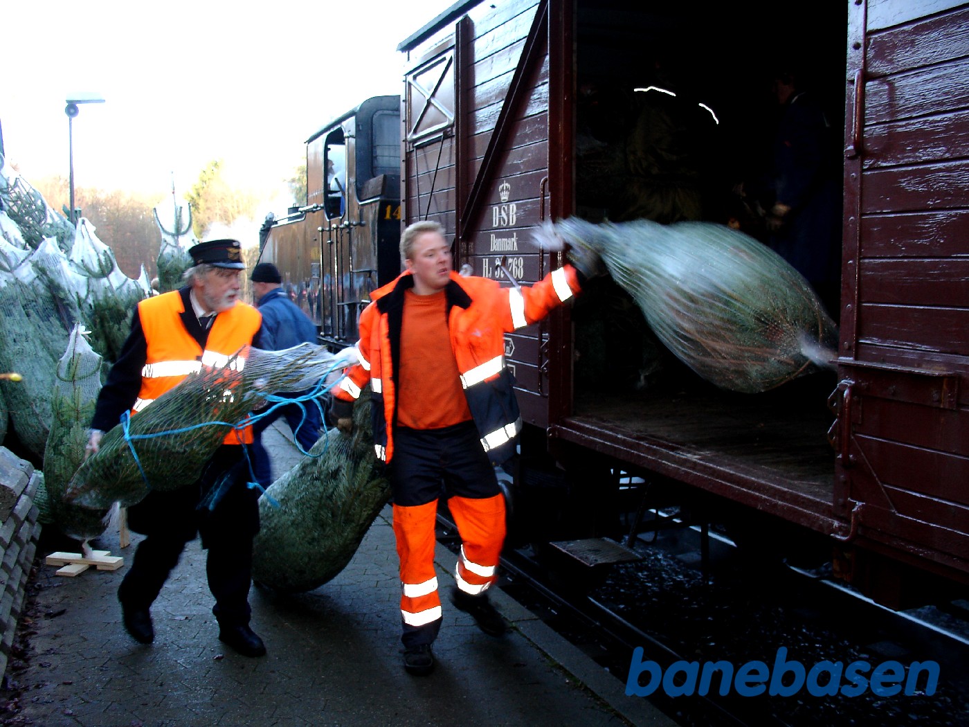 Juletog med OKMJ 14 til Mårum Juletog med OKMJ 14 til Mårum