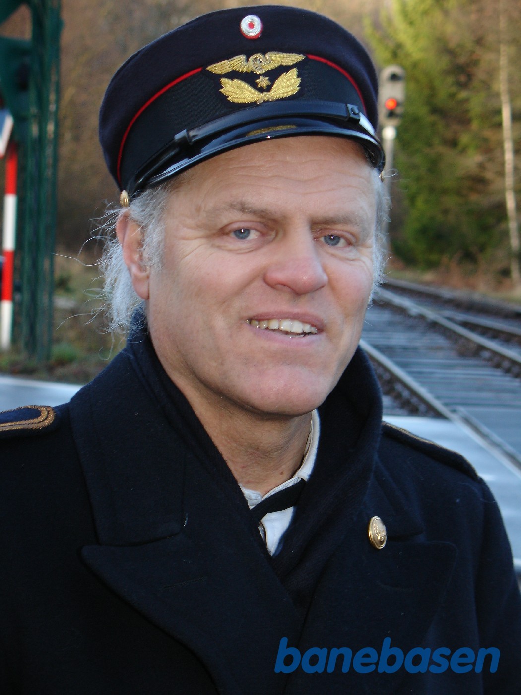 Portræt foto af Jørn Larsen Portræt foto af Jørn Larsen