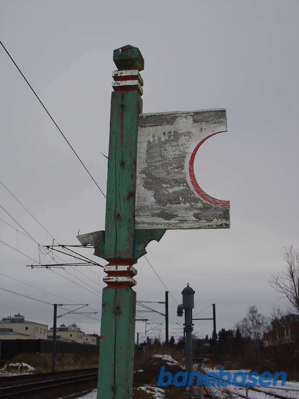 Rester ar skilt ved remisen Rester ar skilt ved remisen