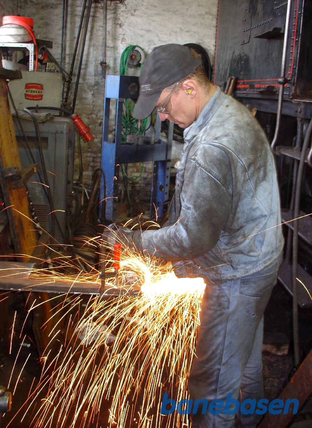 Værkstedsarbejde i Græsted Værkstedsarbejde i Græsted