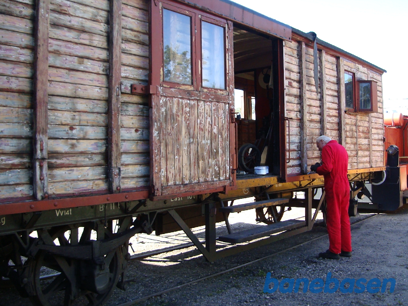 Maling af E243 i Rungsted Maling af E243 i Rungsted