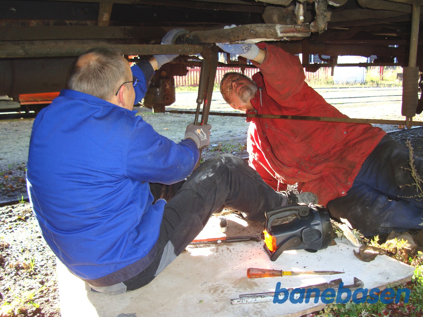 Maling af E243 i Rungsted Maling af E243 i Rungsted