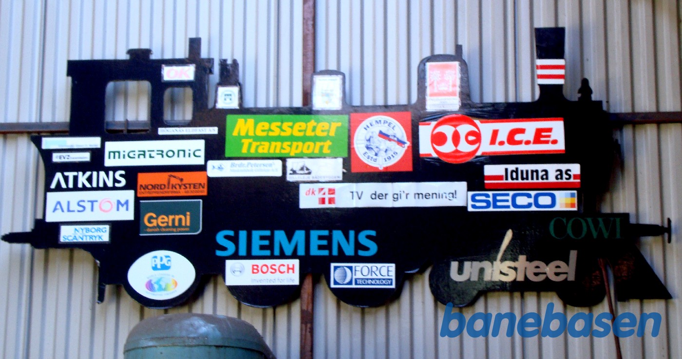 Sponsor HHB 4 lokomotiv på væggen af GDS11 hallen Sponsor HHB 4 lokomotiv på væggen af GDS11 hallen