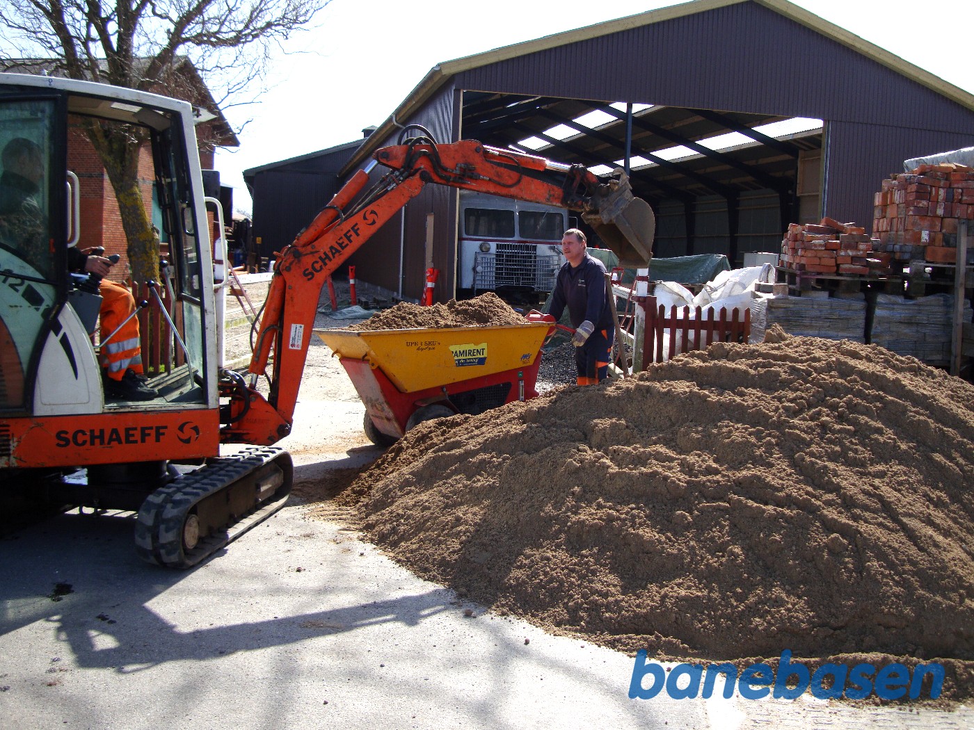 Kloark arbejde i Græsted efter vognhal 2 Kloark arbejde i Græsted efter vognhal 2