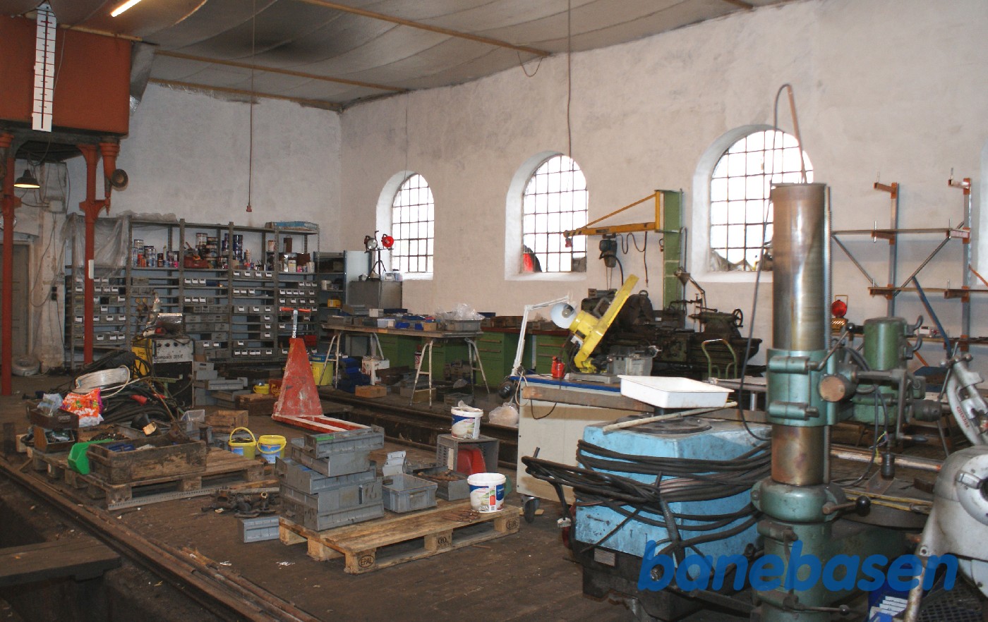 Stor oprydning af værkstedet i Rungsted remise Stor oprydning af værkstedet i Rungsted remise