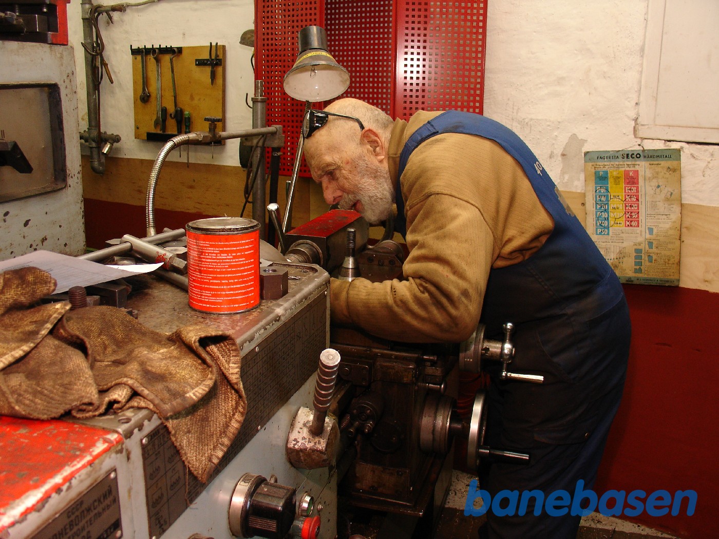 Maskinarbejde ved drejebænk Maskinarbejde ved drejebænk