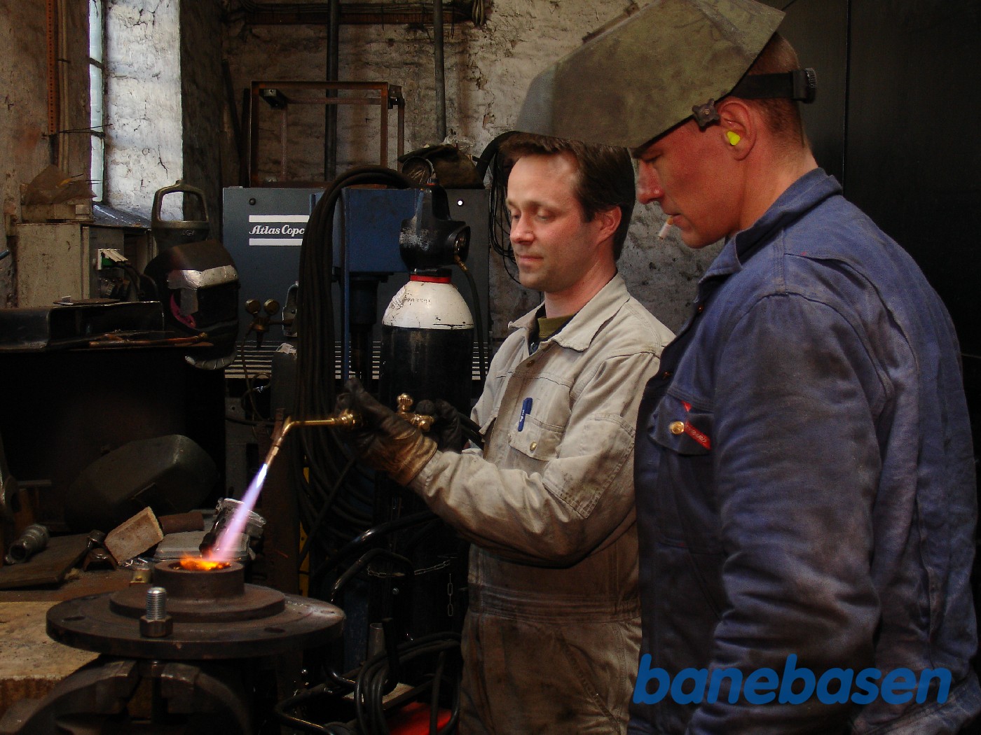 Arbejde i værkstedet i Rungsted Arbejde i værkstedet i Rungsted