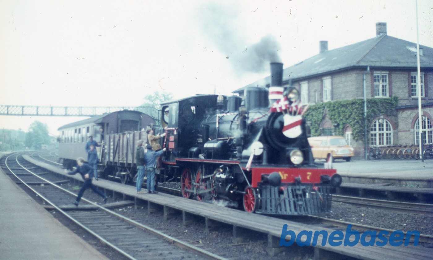 Festligt særtog med damptog på Kystbanen Festligt særtog med damptog på Kystbanen