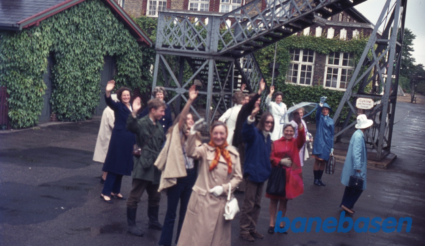 Farvel og god rejse Farvel og god rejse