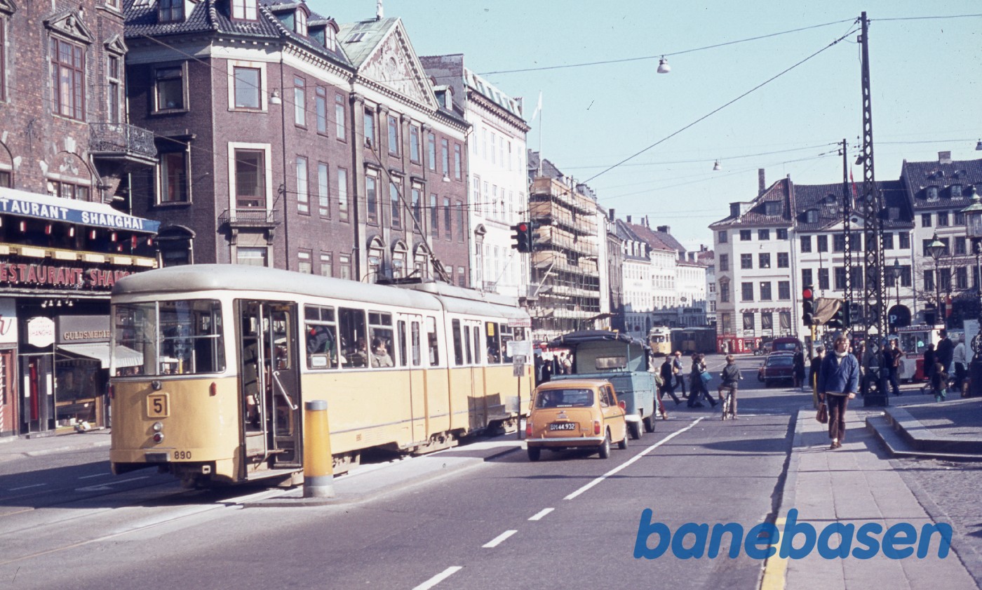 Linje 5 på Gammel Torv Linje 5 på Gammel Torv