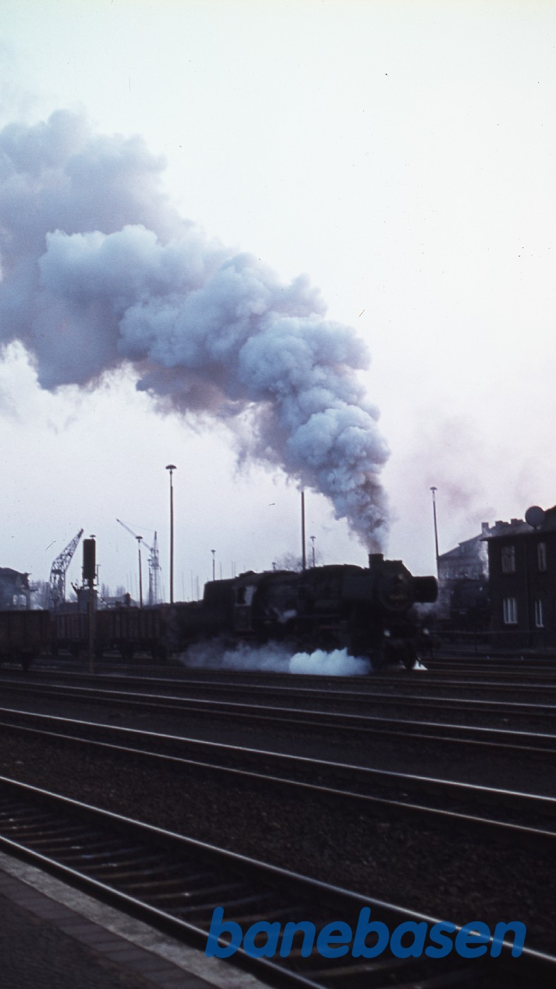 Godstog på station Godstog på station