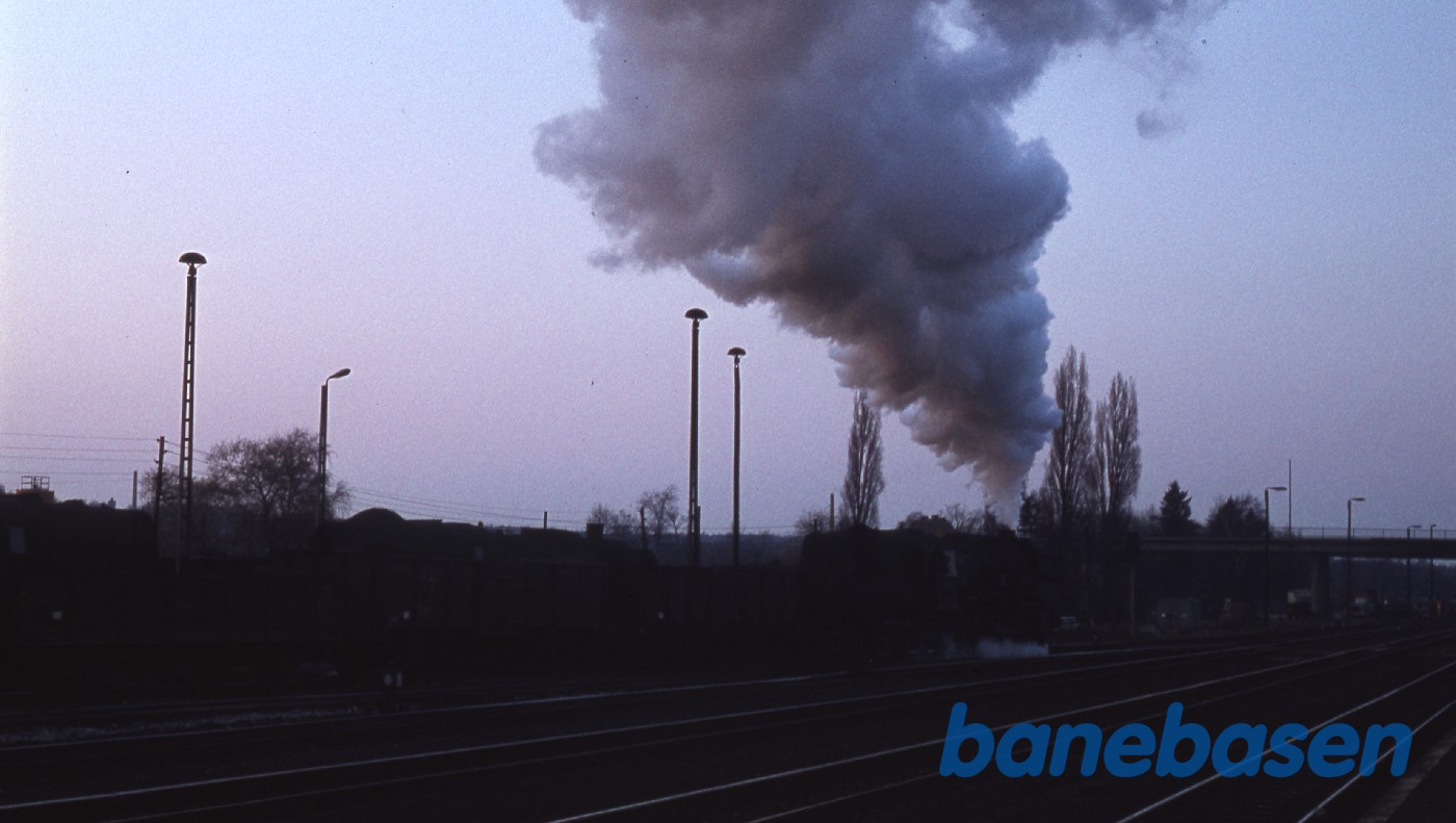 Godstog på station Godstog på station