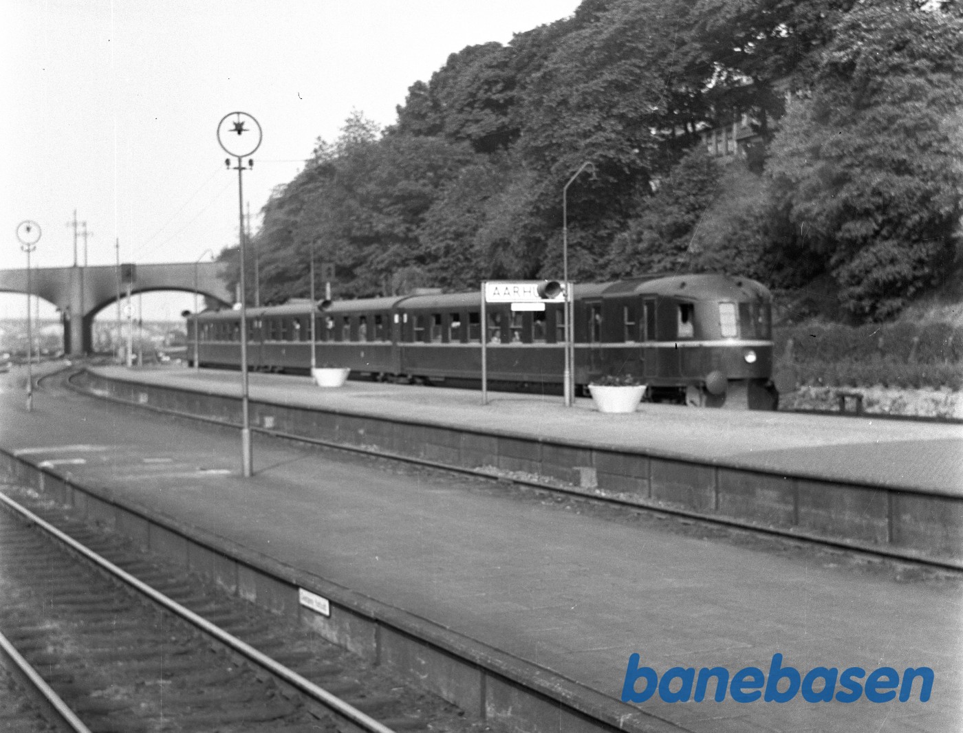 DSB MS-lyntog afgår DSB MS-lyntog afgår