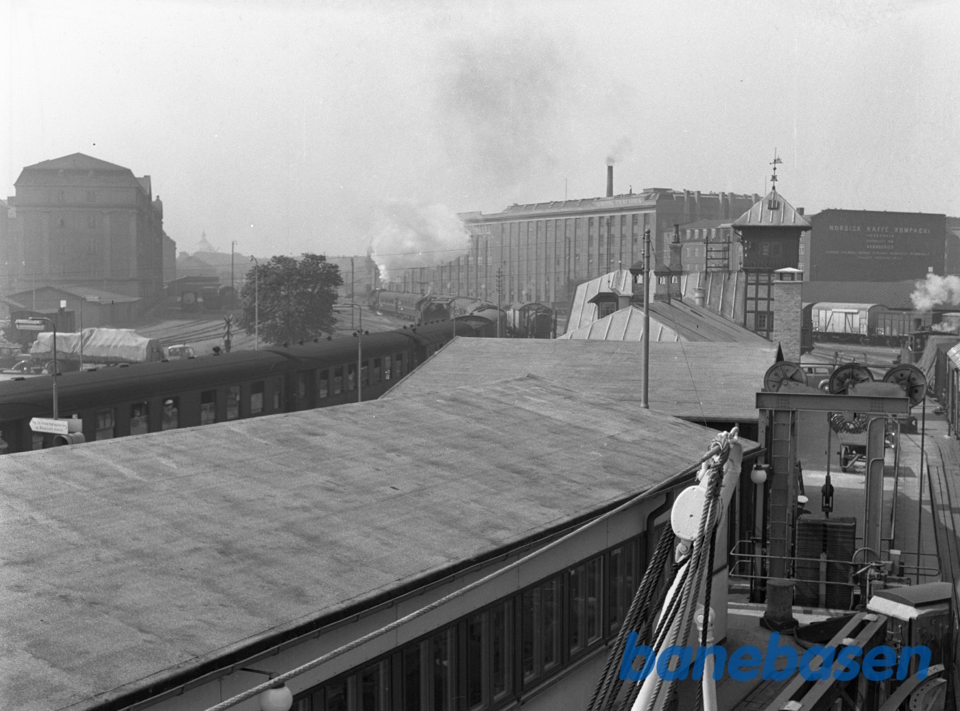 DSB udsigt fra færgen over stationen DSB udsigt fra færgen over stationen