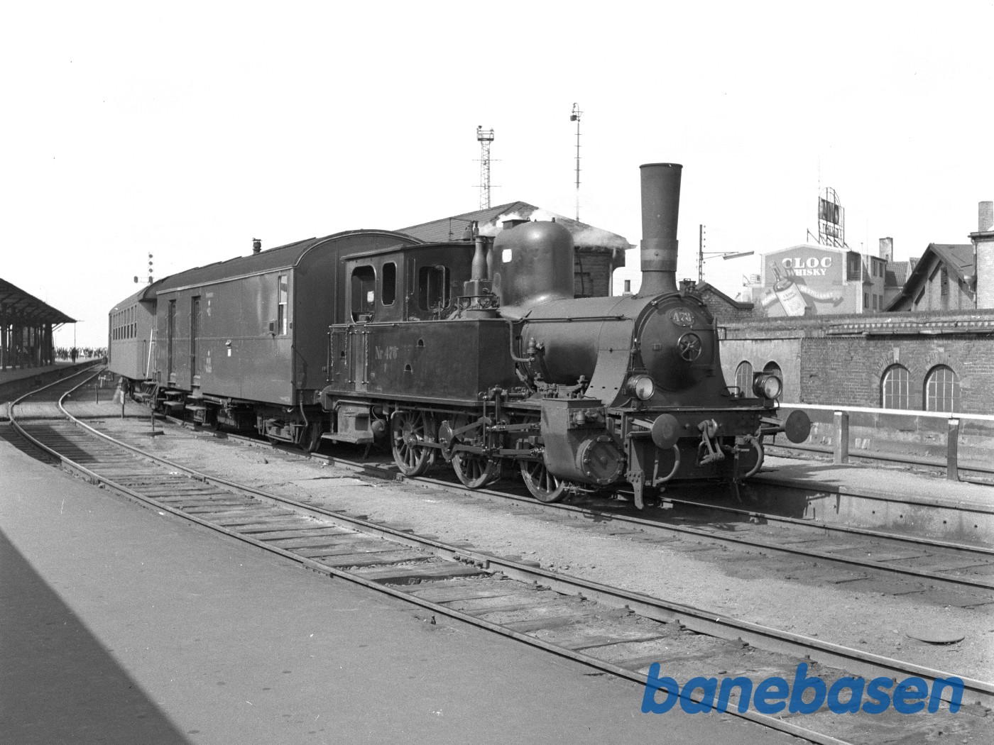 DSB F 478 rangerer med stamme DSB F 478 rangerer med stamme