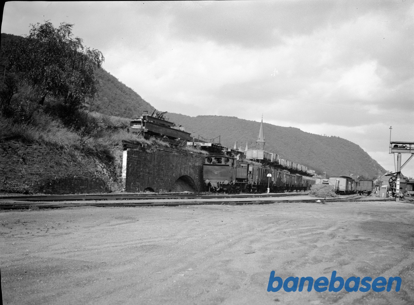 Ukendt lokomotiv ved rampe Ukendt lokomotiv ved rampe