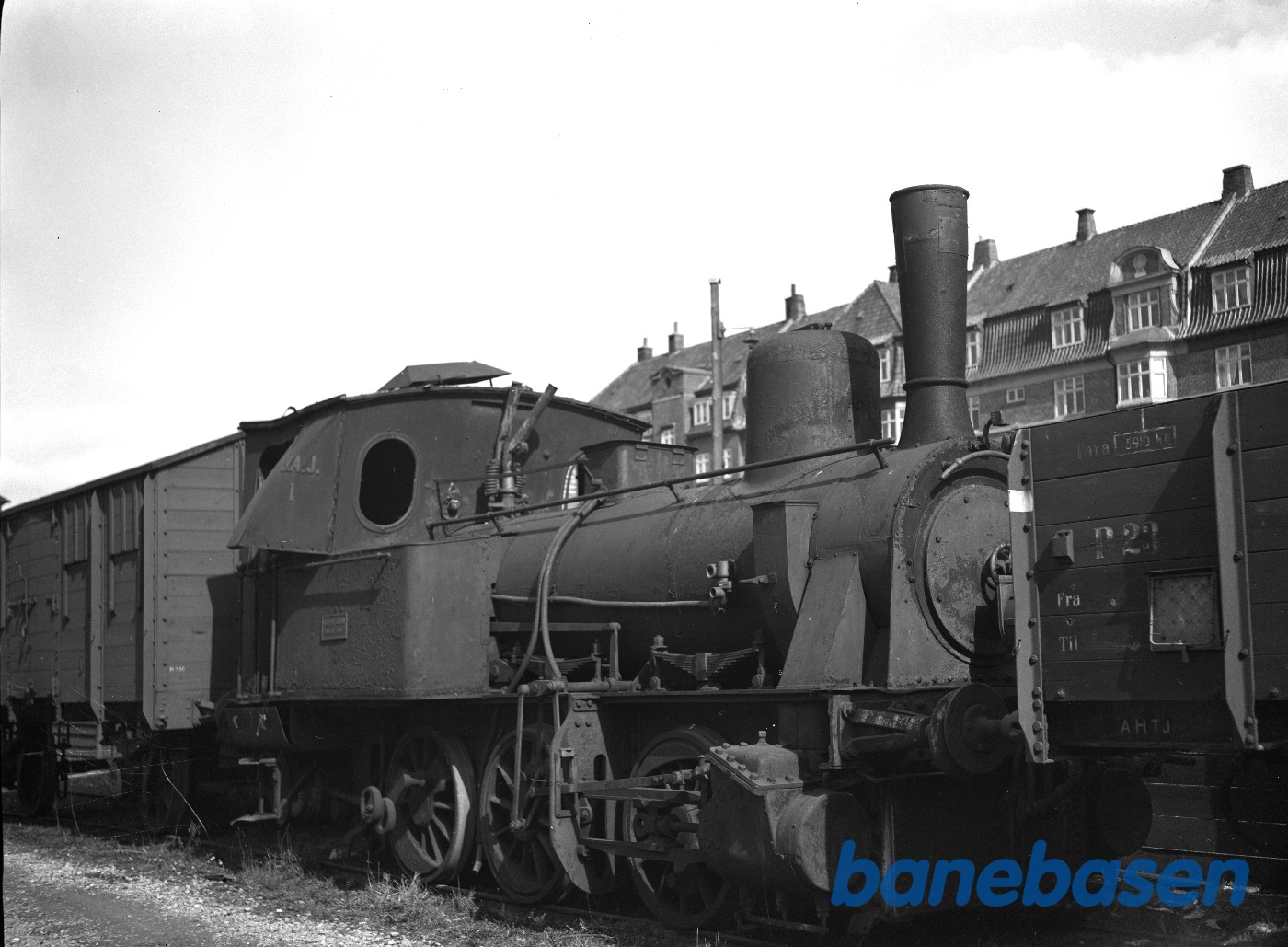 HAJ 1(På vej til ophugning). Aarhus H HAJ 1(På vej til ophugning). Aarhus H