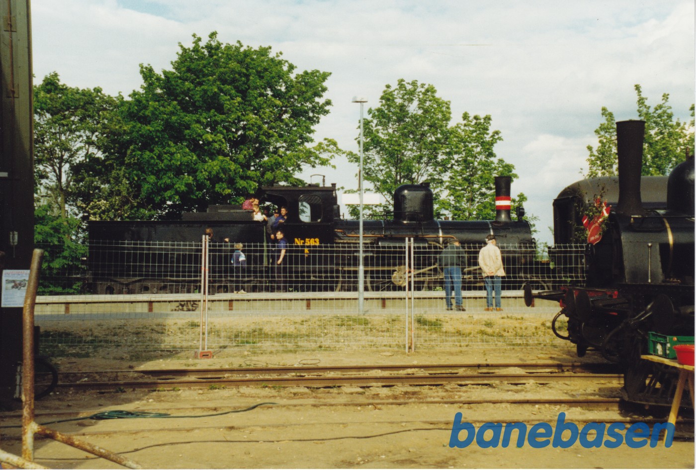 Jernbanemuseets damplokomotiv holder nu i spor 2 Jernbanemuseets damplokomotiv holder nu i spor 2