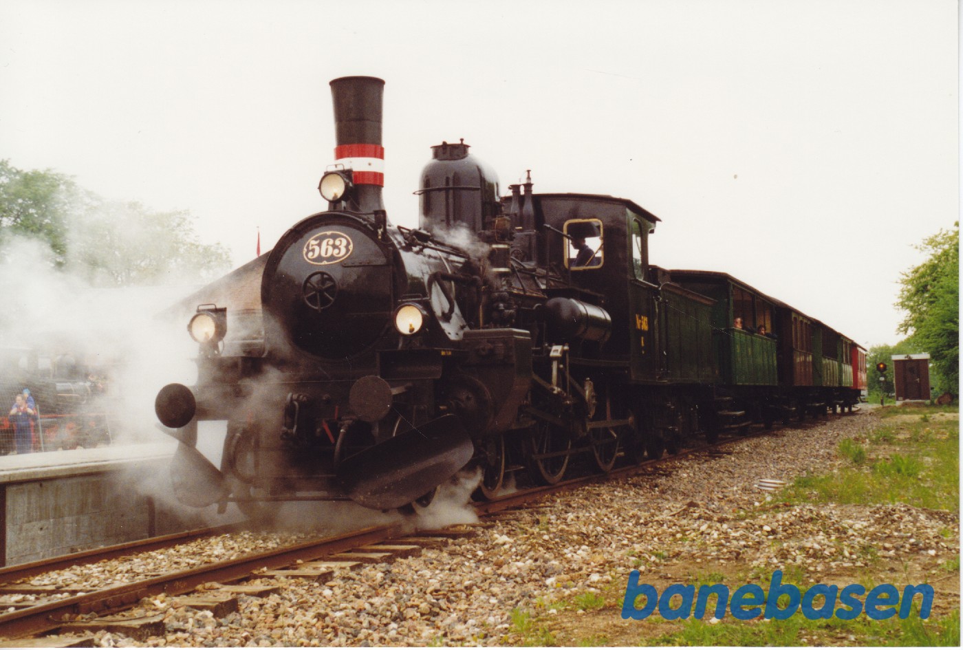 Tog fra Gilleleje ankommet til Græsted spor 2 Tog fra Gilleleje ankommet til Græsted spor 2