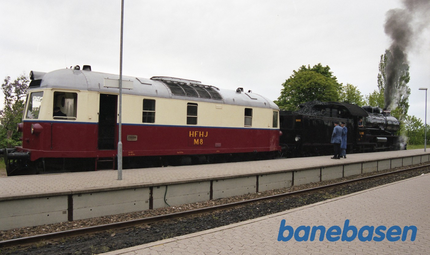 Jernbanemuseets lokomotiv sammen med HFHJ M8 Jernbanemuseets lokomotiv sammen med HFHJ M8