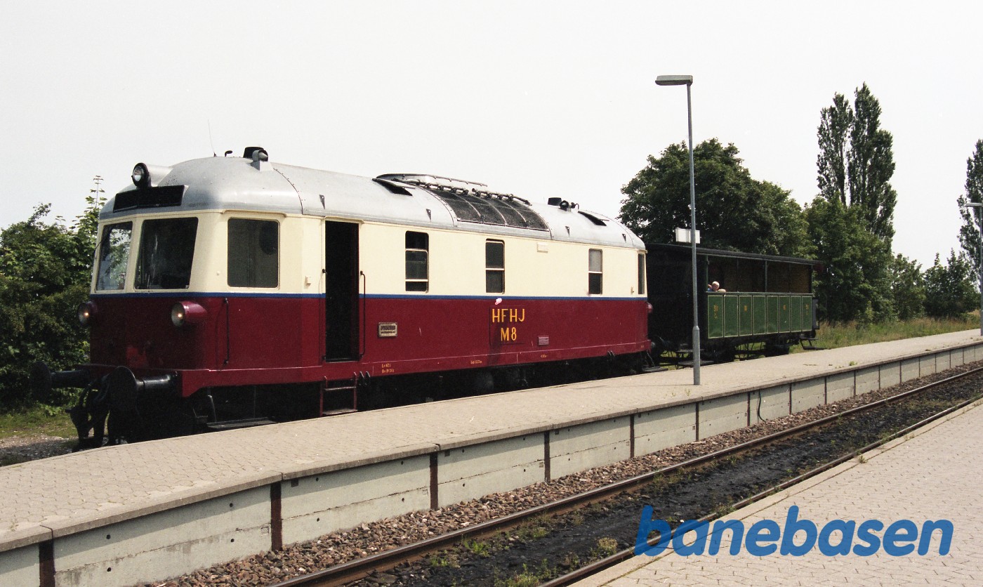 M8 og skovvognen SJS Cc 311 M8 og skovvognen SJS Cc 311