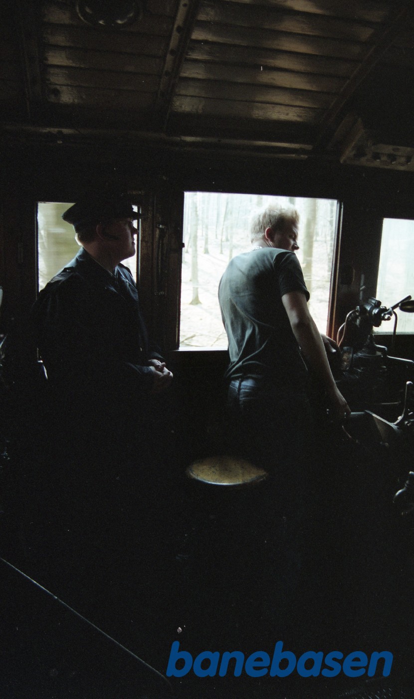 Billede fra førerhuset på strækningen Hillerød - Gilleleje Billede fra førerhuset på strækningen Hillerød - Gilleleje