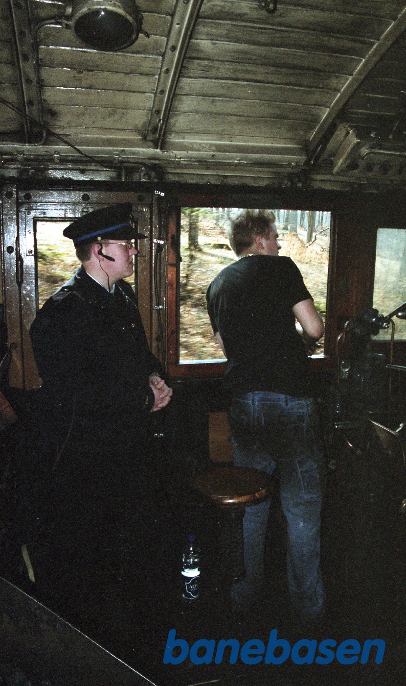 Billede fra førerhuset på strækningen Hillerød - Gilleleje Billede fra førerhuset på strækningen Hillerød - Gilleleje