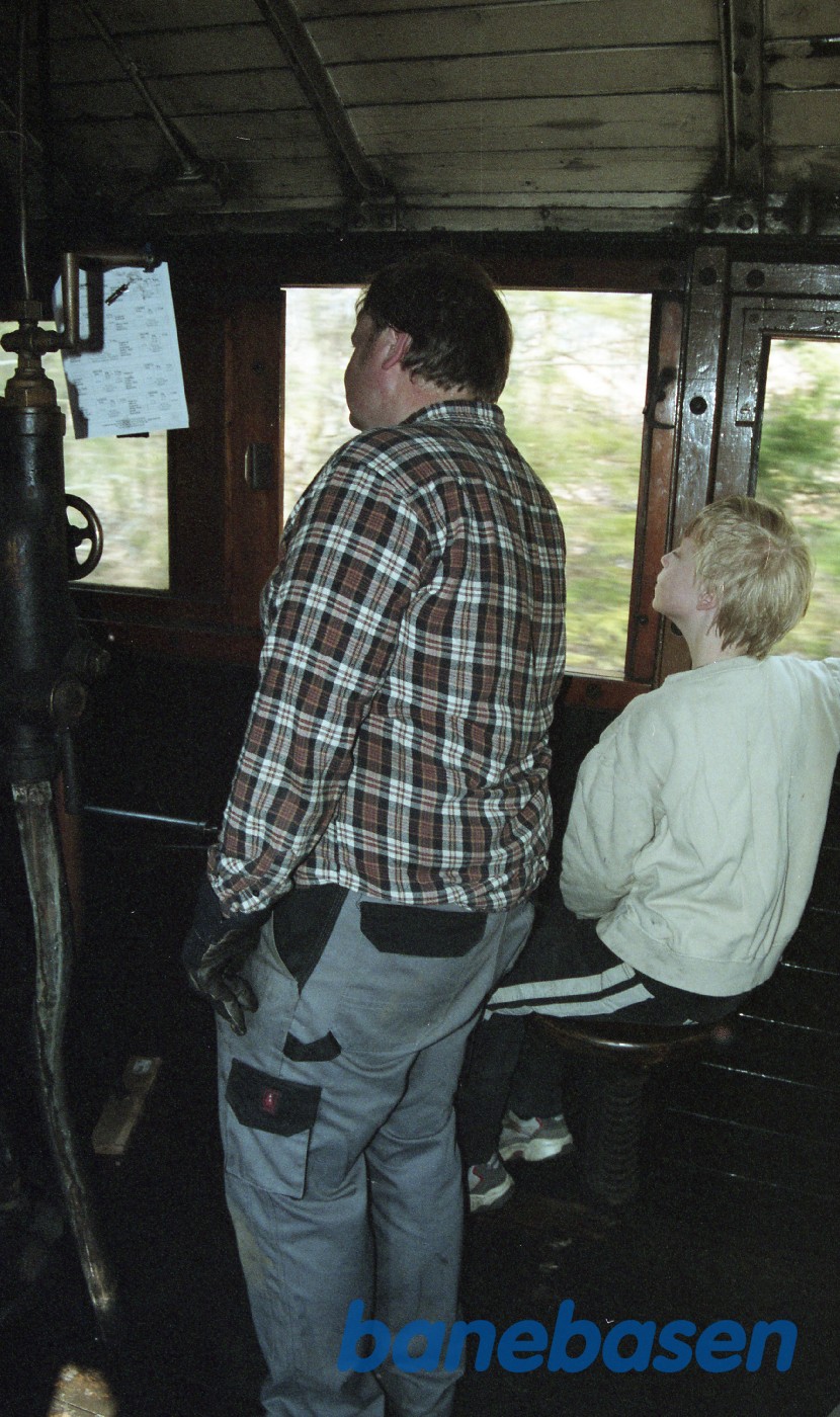 Billede fra førerhuset på strækningen Hillerød - Gilleleje Billede fra førerhuset på strækningen Hillerød - Gilleleje
