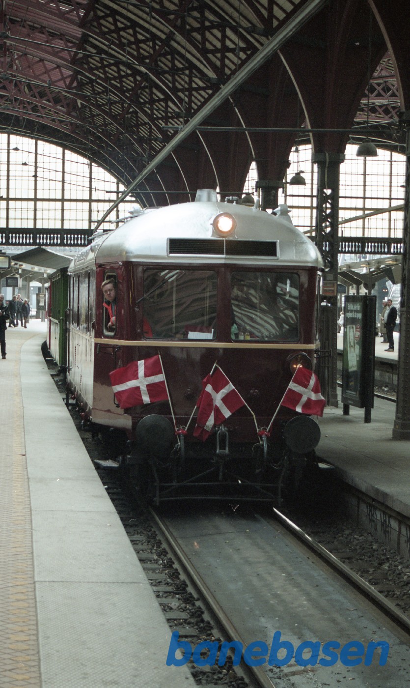 Veterantoget venter nu på gæsterne Veterantoget venter nu på gæsterne