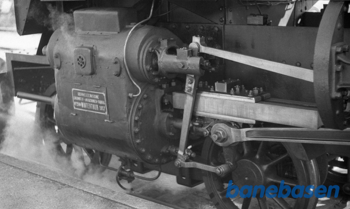 Damptoget holder klar på Nyborg Færge til at bringe gæsterne til Odense Damptoget holder klar på Nyborg Færge til at bringe gæsterne til Odense