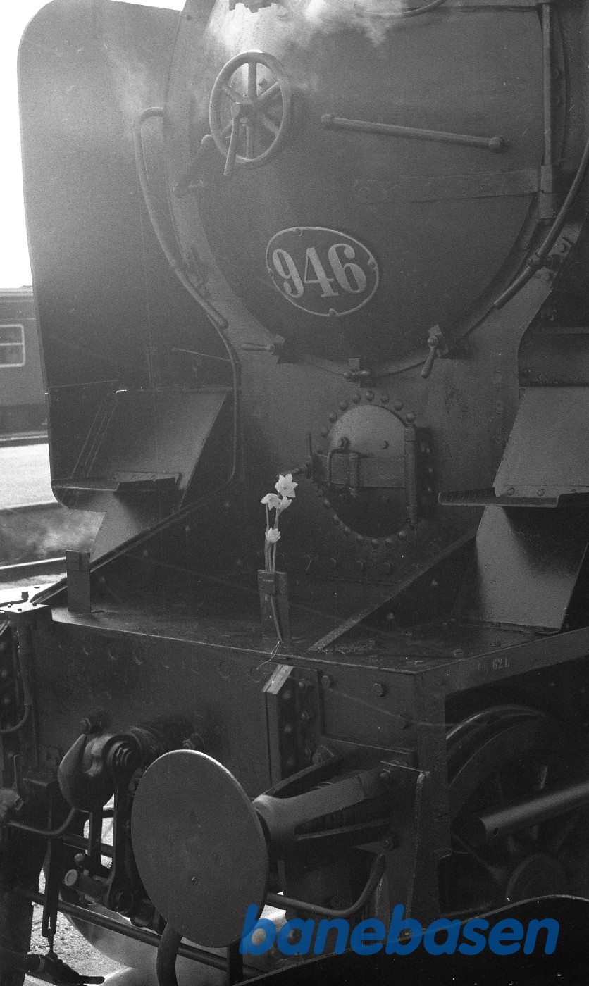 Damptoget holder klar på Nyborg Færge til at bringe gæsterne til Odense Damptoget holder klar på Nyborg Færge til at bringe gæsterne til Odense