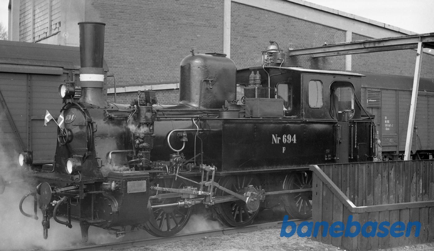 Det lille rangerlokomotiv i aktion til ære for gæsterne Det lille rangerlokomotiv i aktion til ære for gæsterne