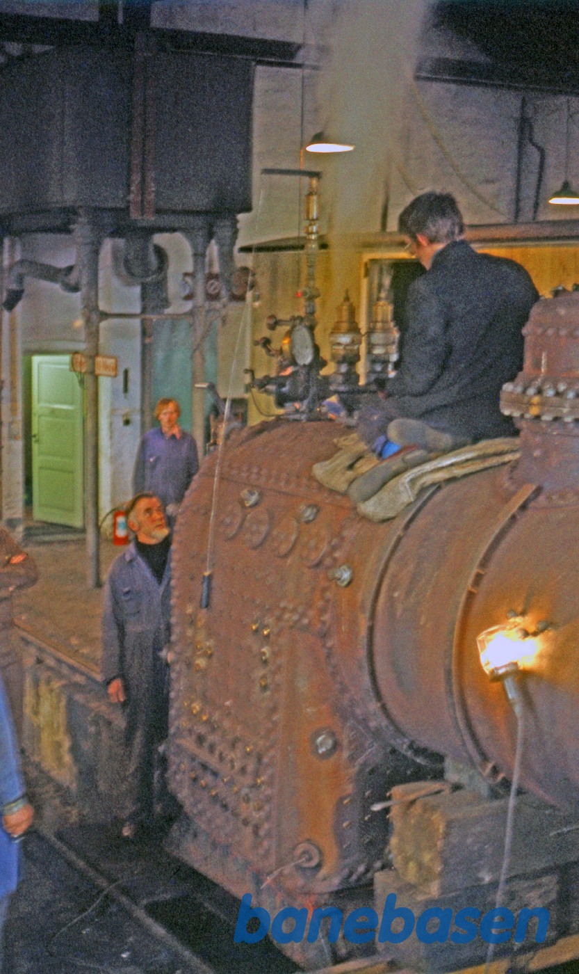 Klar til at stille sikkerhedsventilerne Klar til at stille sikkerhedsventilerne